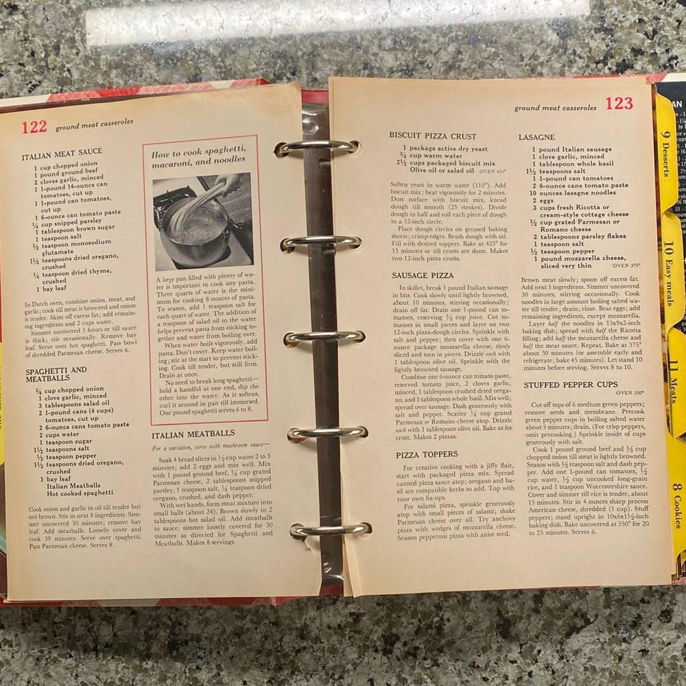 1974 Better Homes & Gardens Red Plaid New Cook Book - Excellent Condition - Picture 9 of 16